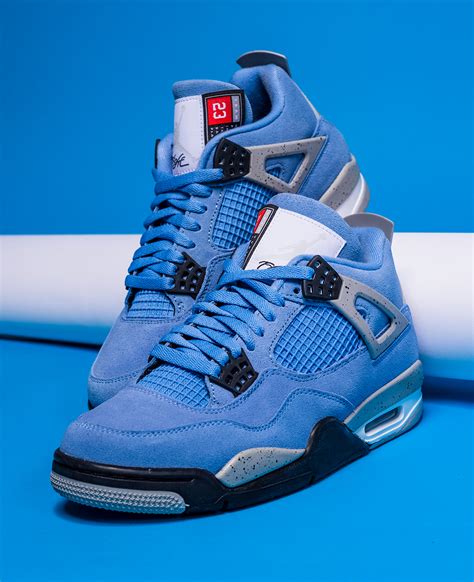 nike jordan 4.